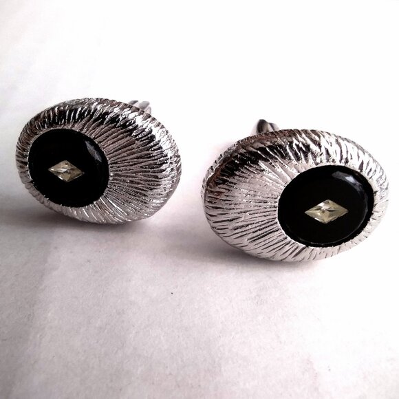 Vintage Cuff Links Black Circle Inset Silvertone Diamond Shape Inset - Picture 3 of 8
